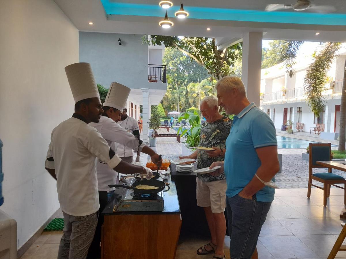 Royal Reach Udawalawe Hotel Kültér fotó
