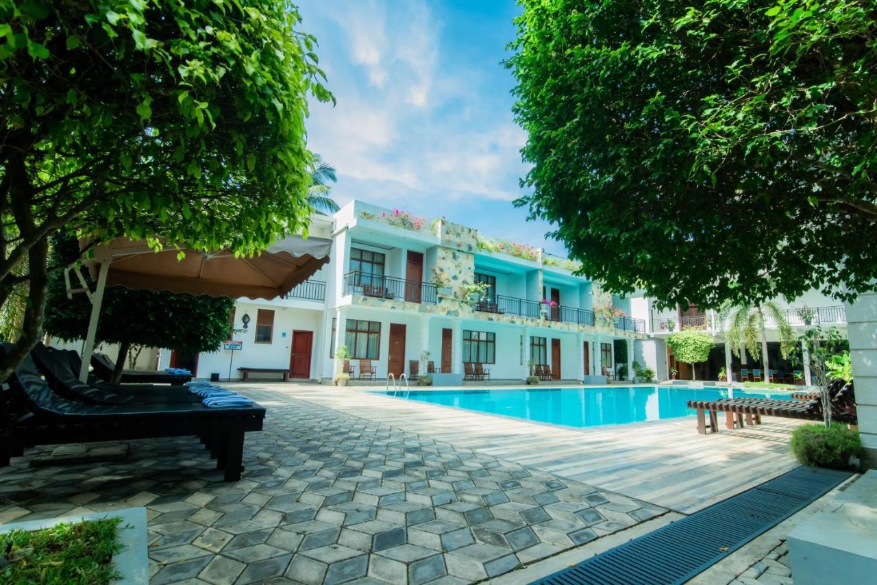 Royal Reach Udawalawe Hotel Kültér fotó