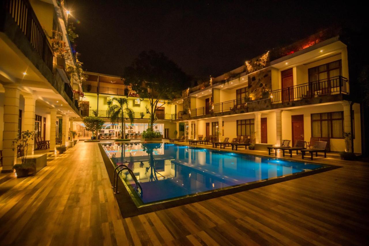 Royal Reach Udawalawe Hotel Kültér fotó