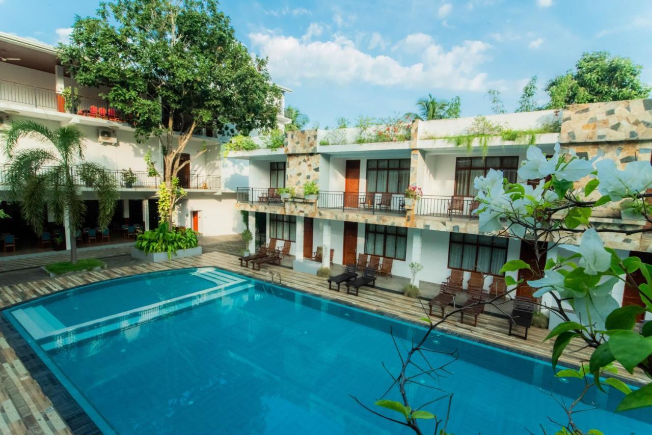 Royal Reach Udawalawe Hotel Kültér fotó
