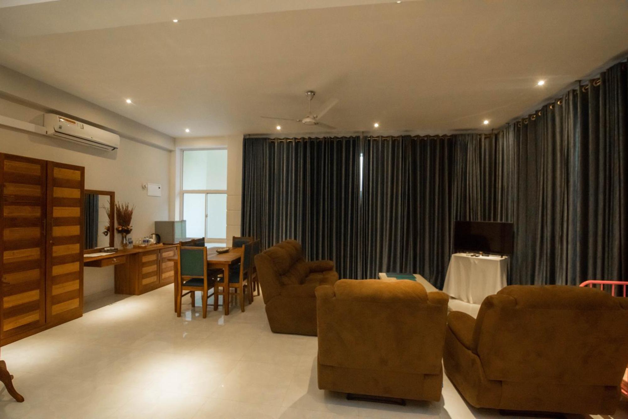 Royal Reach Udawalawe Hotel Szoba fotó